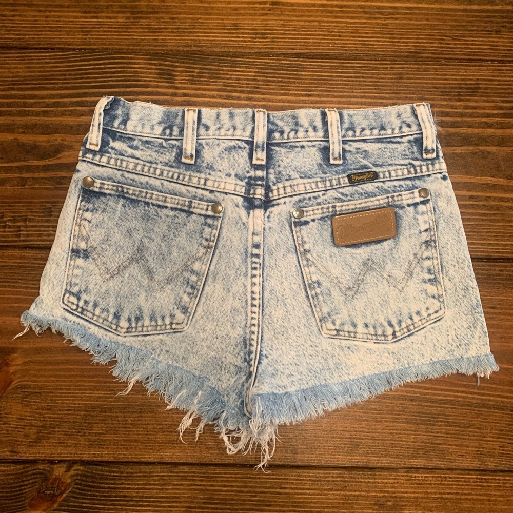 Vintage Wrangler shorts -size 25/26